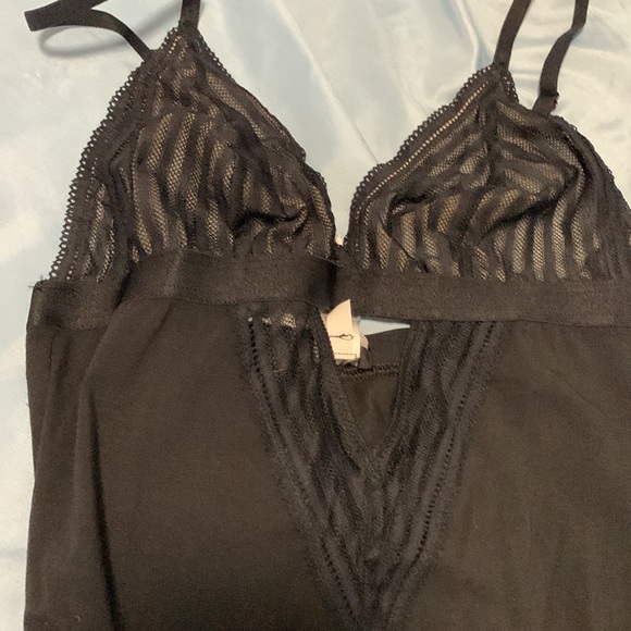 Bodysuit - Picture 2 of 5